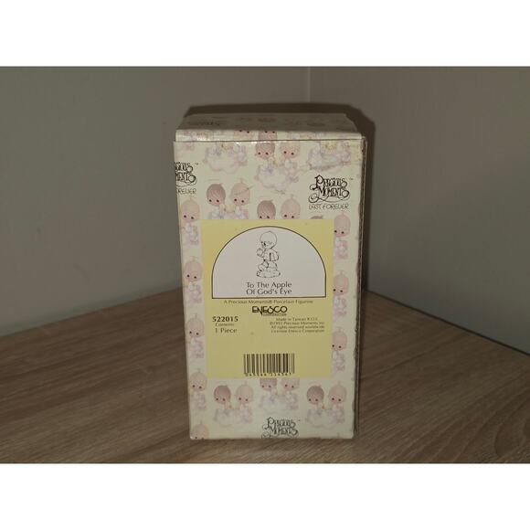 Precious Moments “To the Apple of God’s Eye” Model #522015, Original Box 1993 - Picture 2 of 7